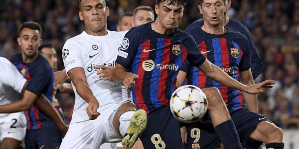 西甲巅峰对决：巴塞罗那VS马德里竞技——战术博弈与胜负天平的深度剖析