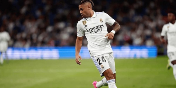 前皇马7号废了：西甲4年0进球，身价跌到80万欧